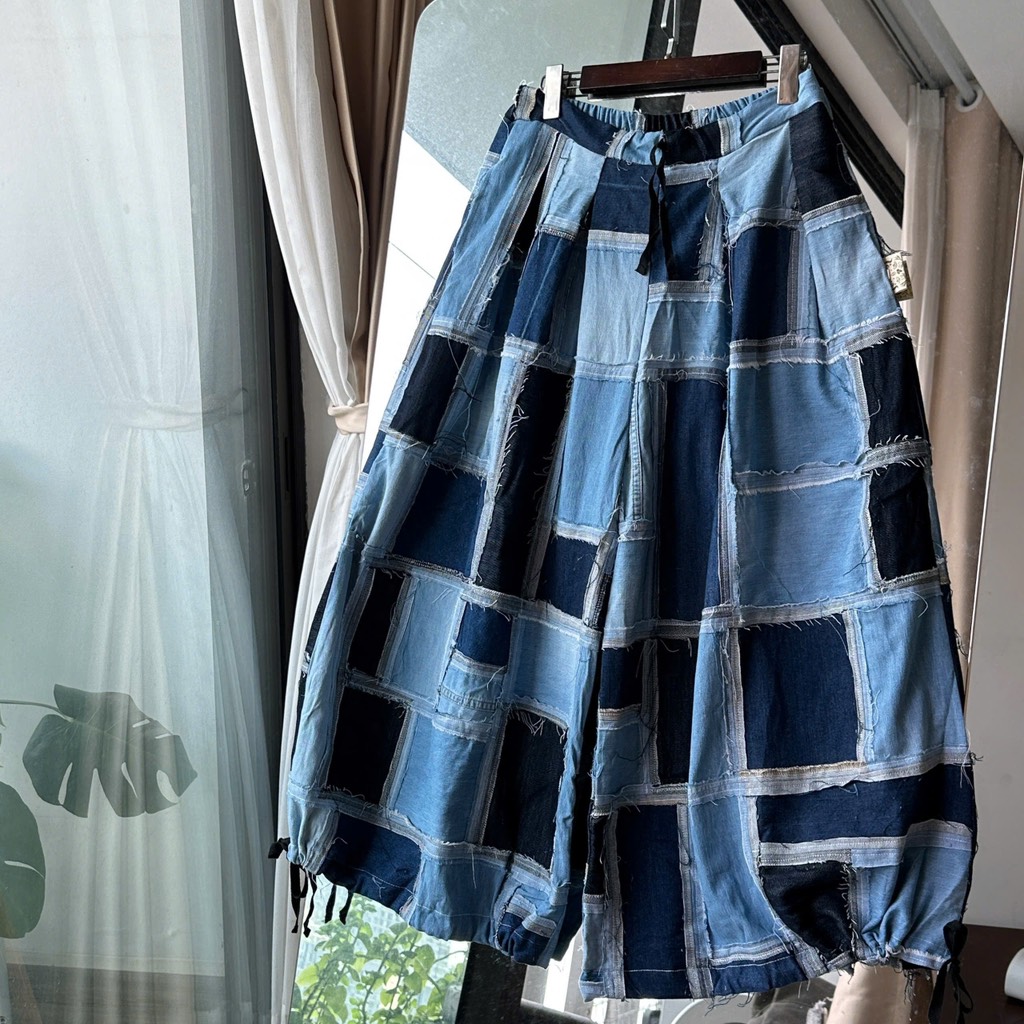 Quần jeans ghép vải 1.200k T9/26 Chế Upcycled Clothing