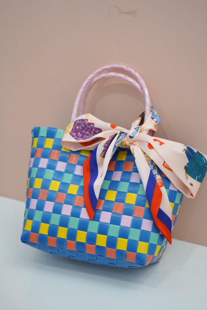 Khăn lụa twilly vietnameow Mai Lê x Líu Lô