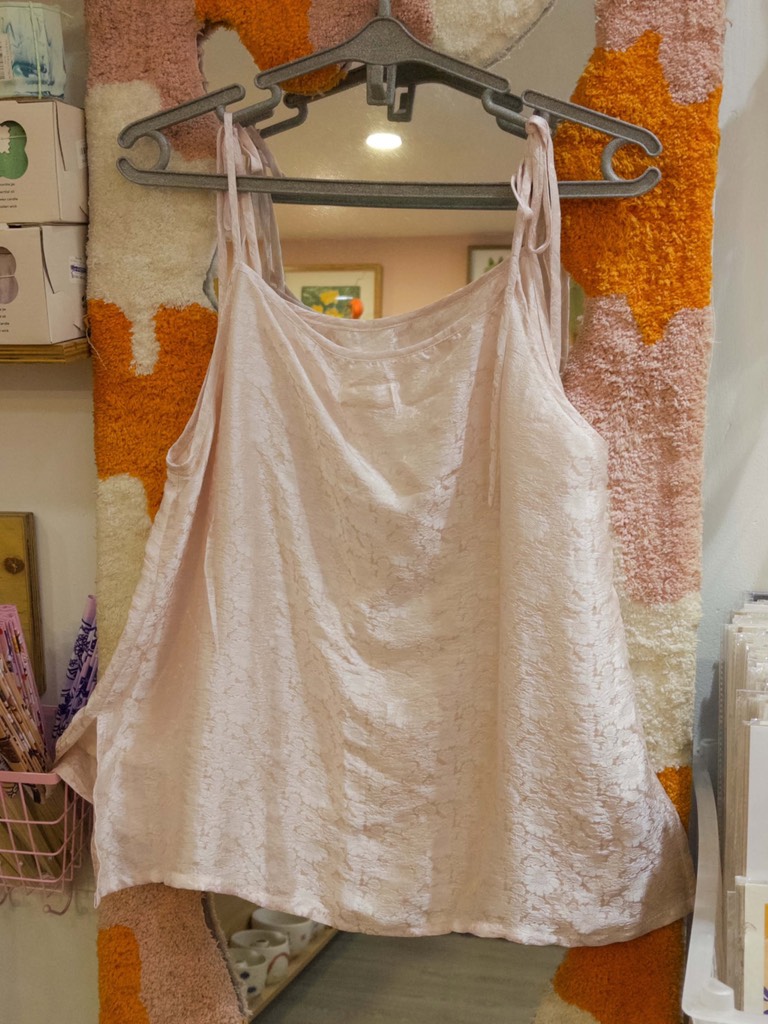 Áo lụa 2 dây Nha Xá Líu Lô 699
