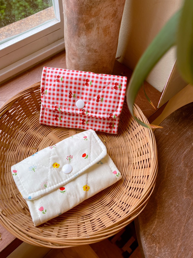 Ví Tiền Cúc Bấm Líu Lô