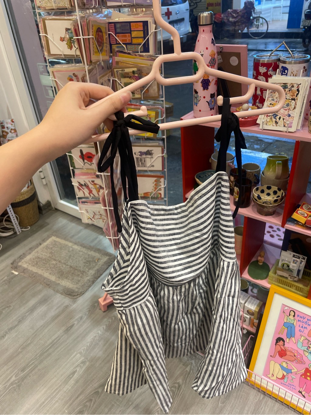 Áo hai dây babydoll kẻ ghi cotton