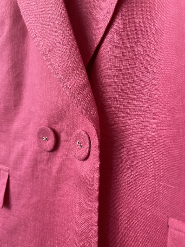 Áo vest hồng Líu Lô