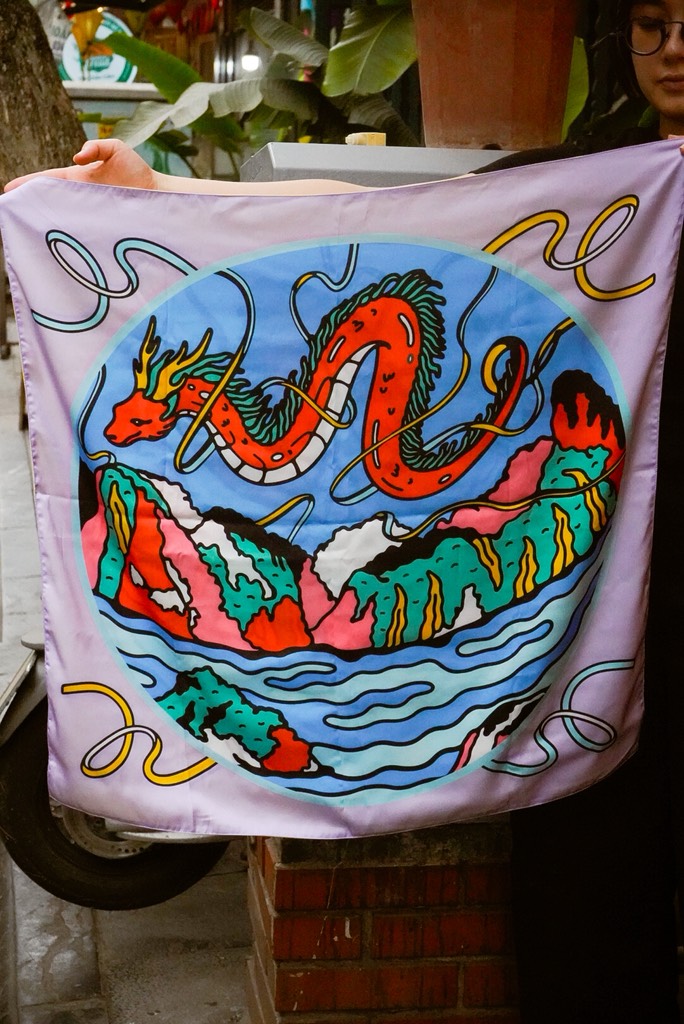 Bandana Ha Long Bay Wameo 70x70