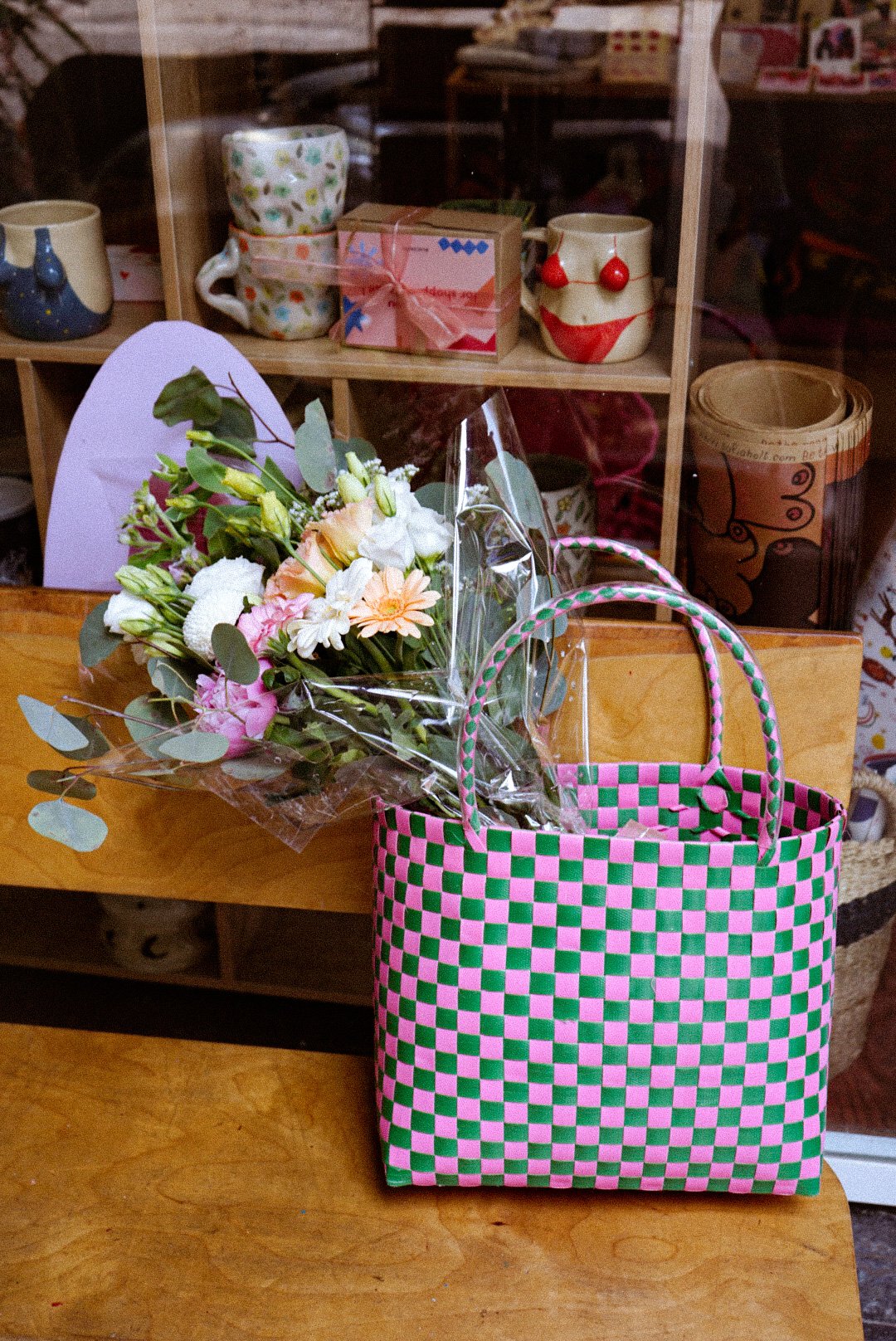 Lou Checkboard Shopper | Peacock + Hotpink