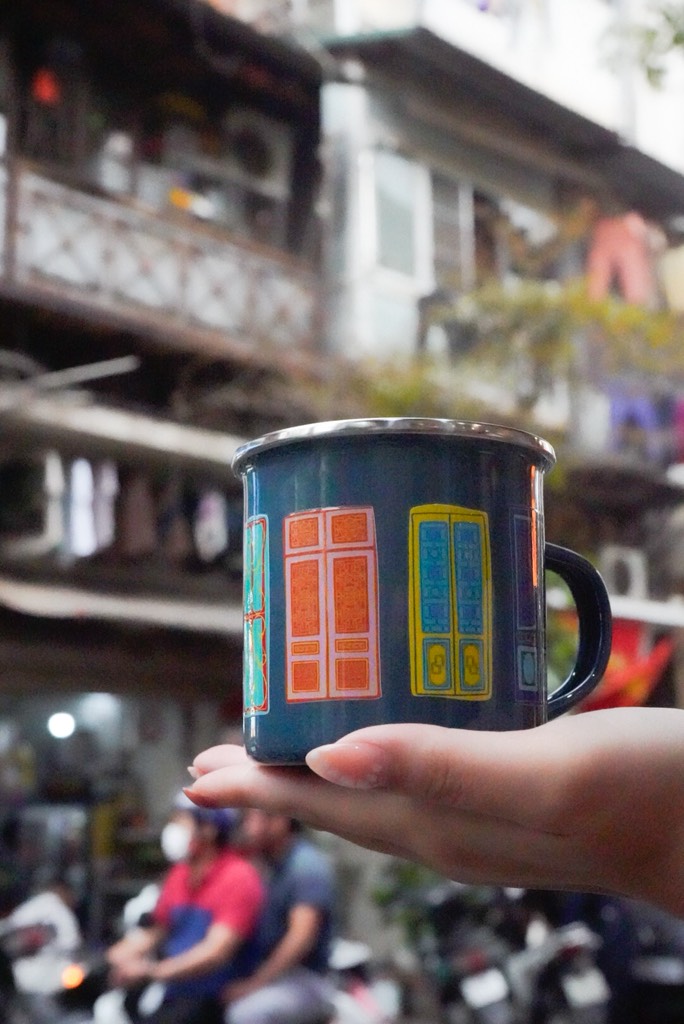 Cốc  Inox tráng men Cobalt Hanoi Doors Mai Lêx Líu Lô