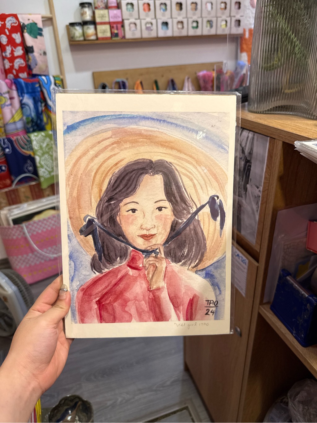 Tranh Tao A4 Vie Girl ( Pink Áo Dài )