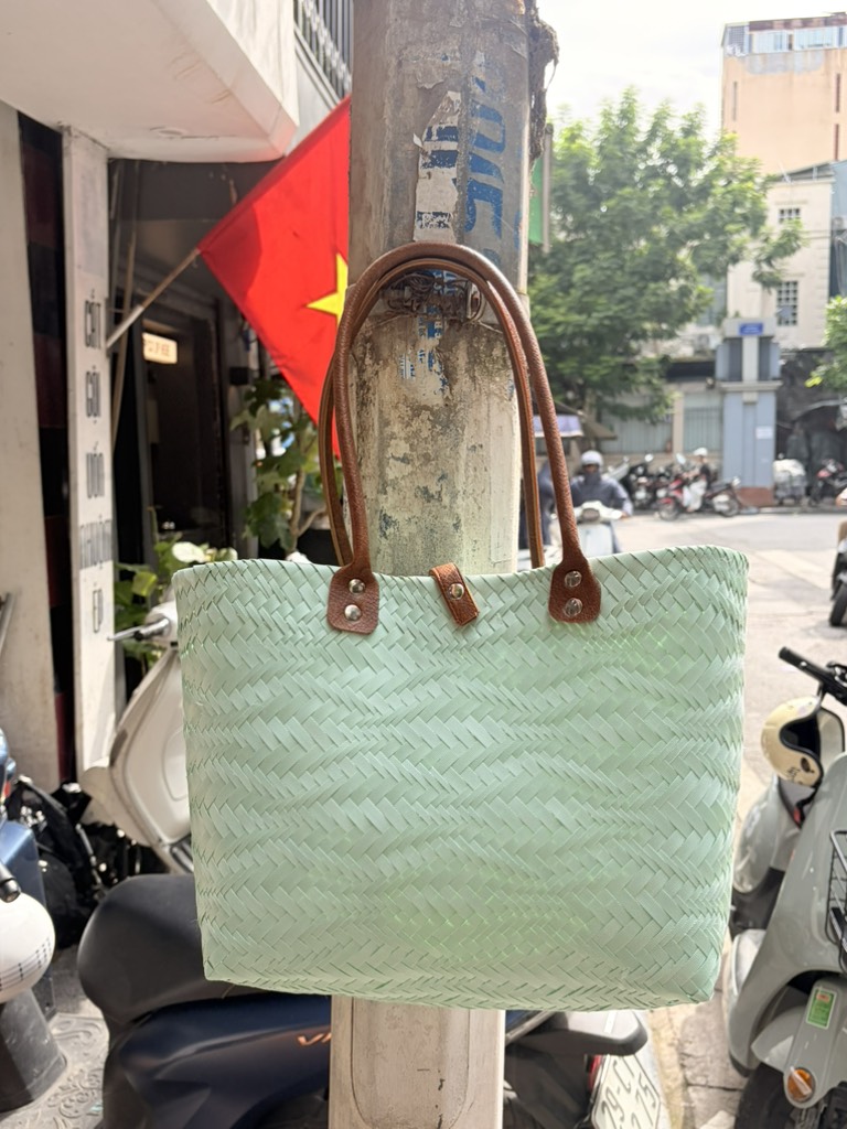 Làn Líu Lô cói xanh mint quai da cỡ to 375