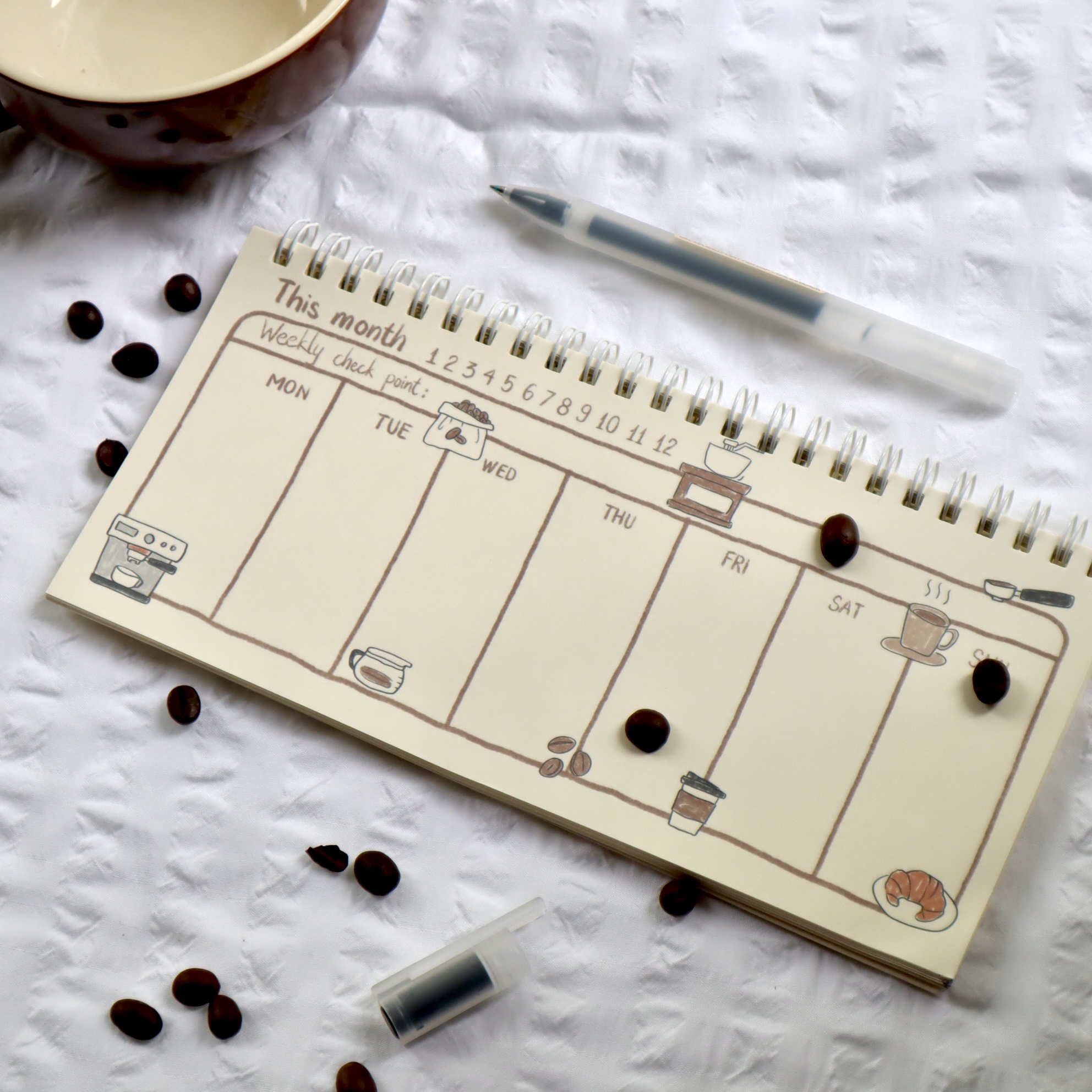Sổ lò xo ngang weekly planner 21 cm x 10 cm Mai Lê