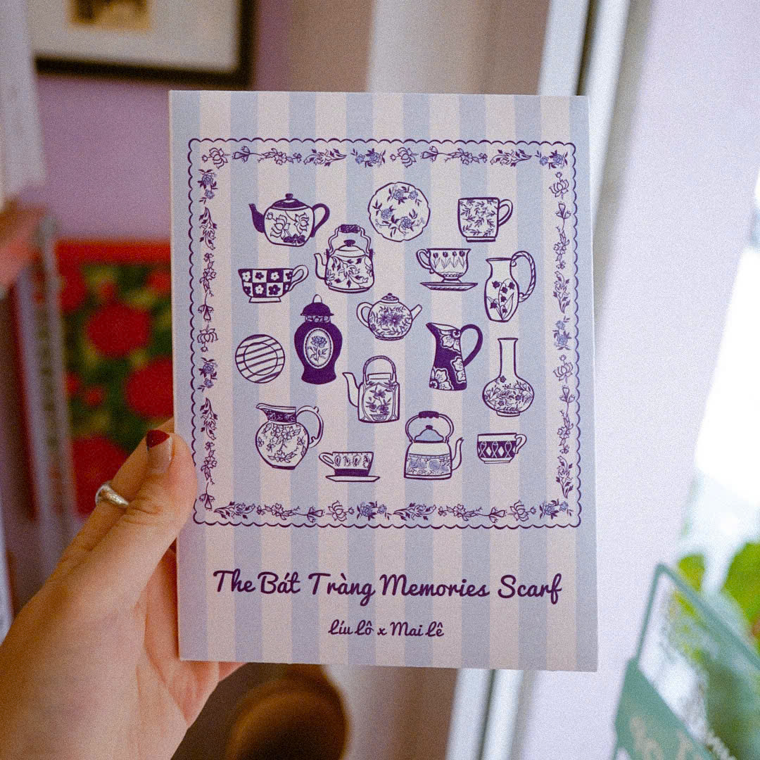 Khăn lụa vuông Bát Tràng Líu Lô x Mai Lê