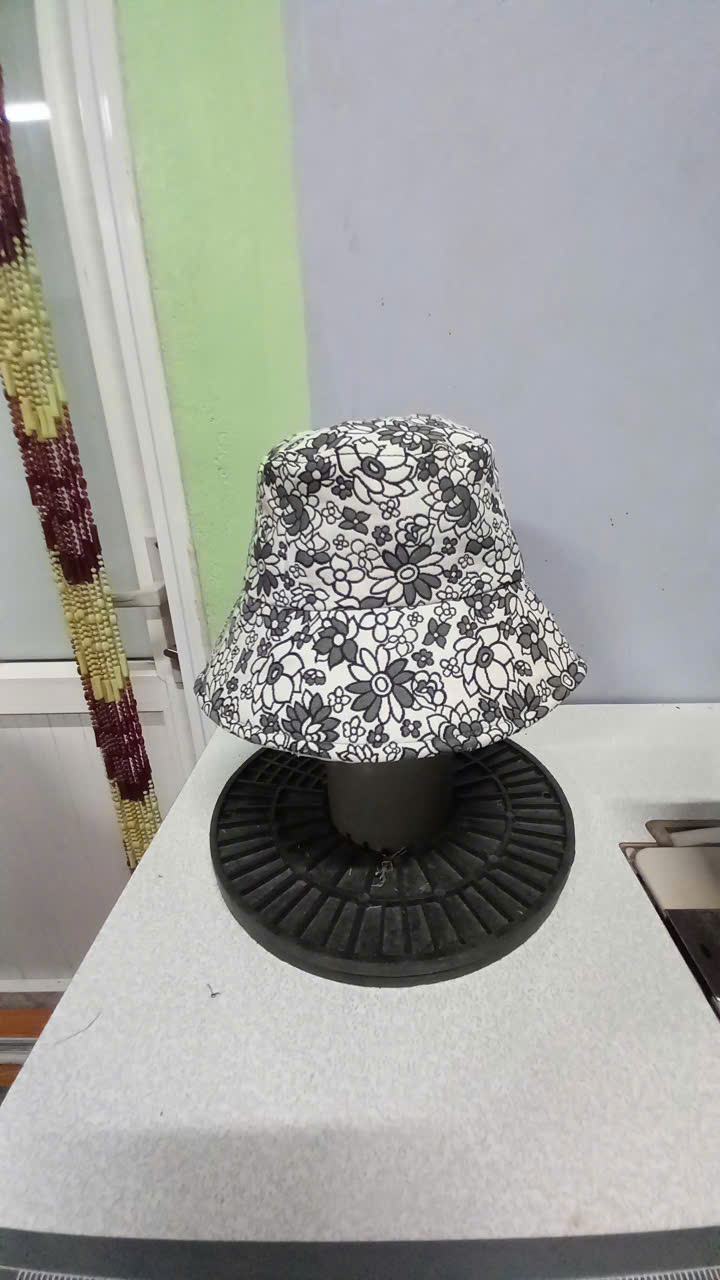 Mũ vải ghép T6/25 280k Chế Upcycled Clothing