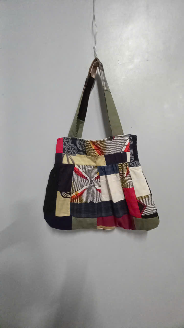 Túi vải ghép T6/25 320k Chế Upcycled Clothing