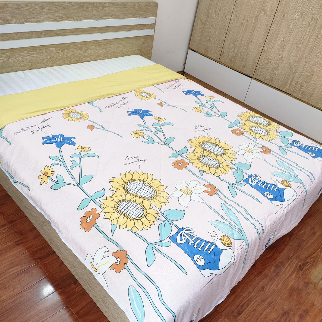 Chăn hè cotton trần bông họa tiết cao cấp  Dream  Nishikwa NSKL02