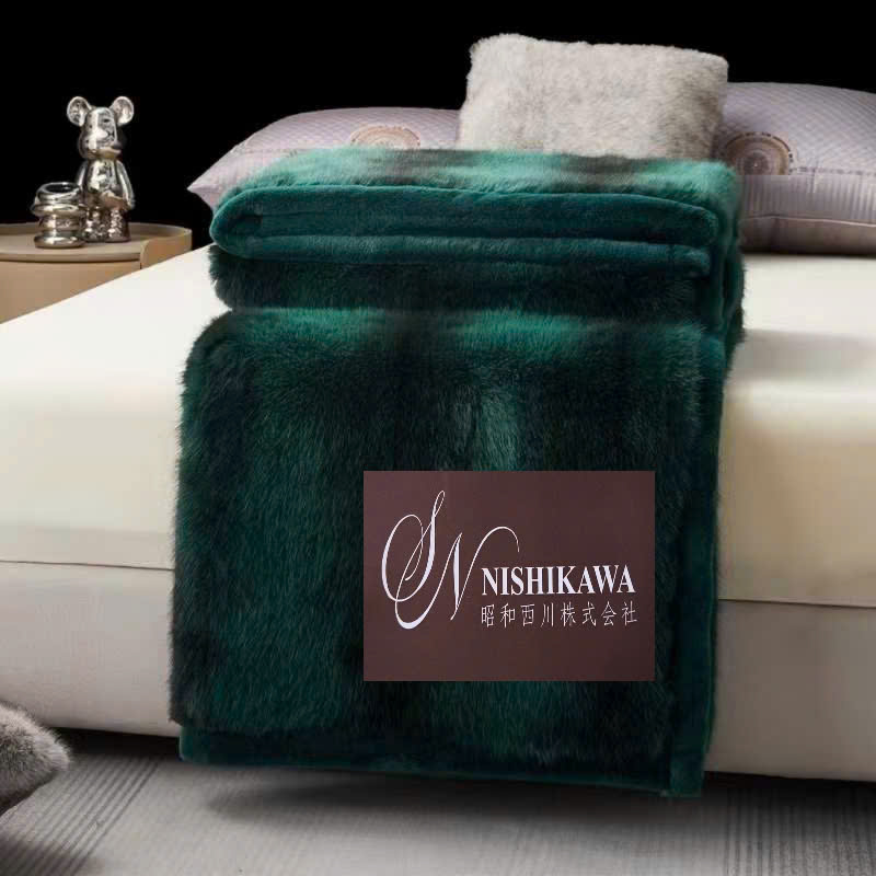 Chăn lông Rái Cá Siêu Cấp Hoàng Gia Nishikawa