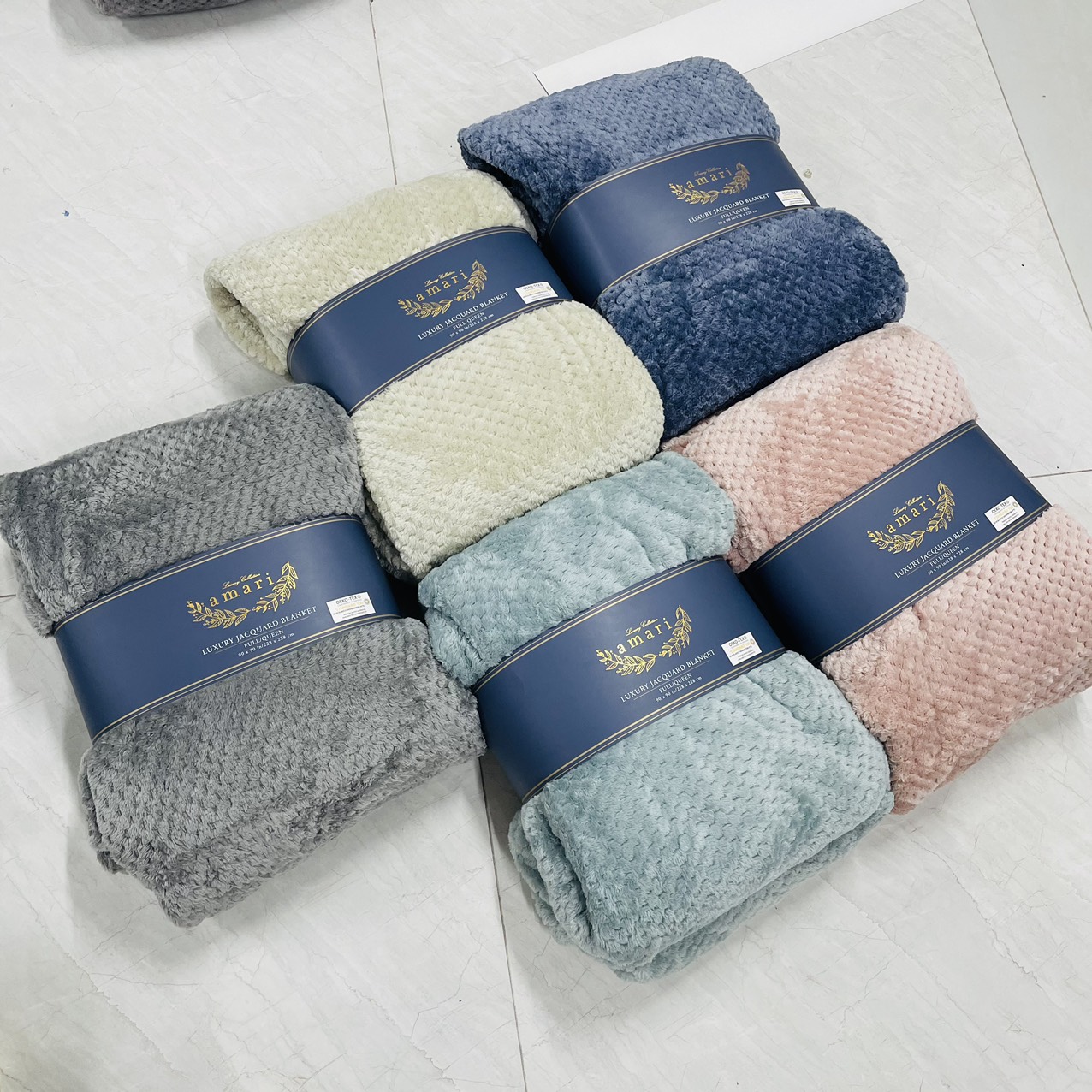 [Chăn Mỹ] Chăn Lông Thỏ AMARI Kích Thước Châu Âu 228x228cm Siêu Mềm Tuyệt Đối Không Rụng Lông