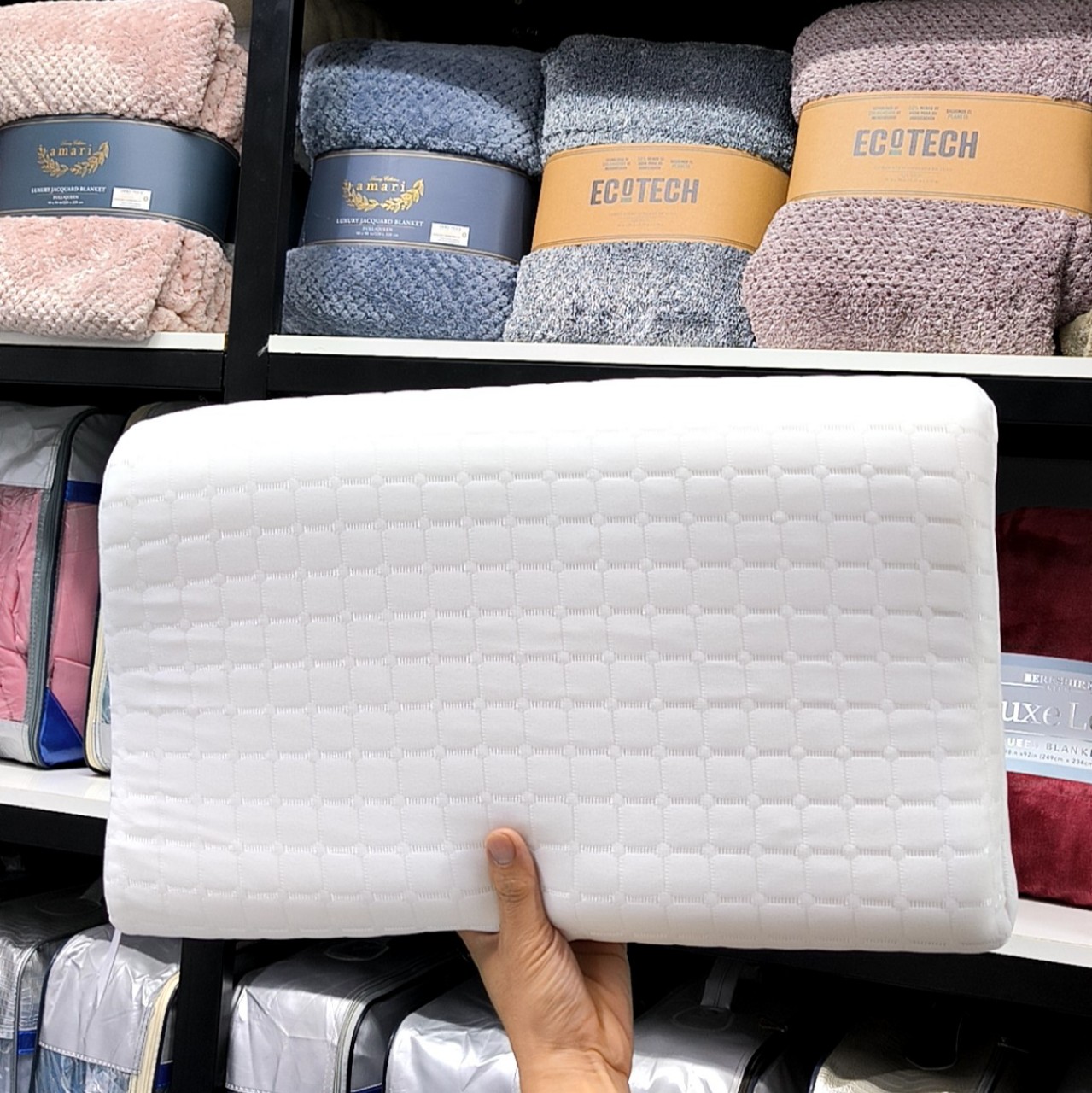Gối đầu cao su non thiên nhiên cao cấp 30x50cm Nishikawa