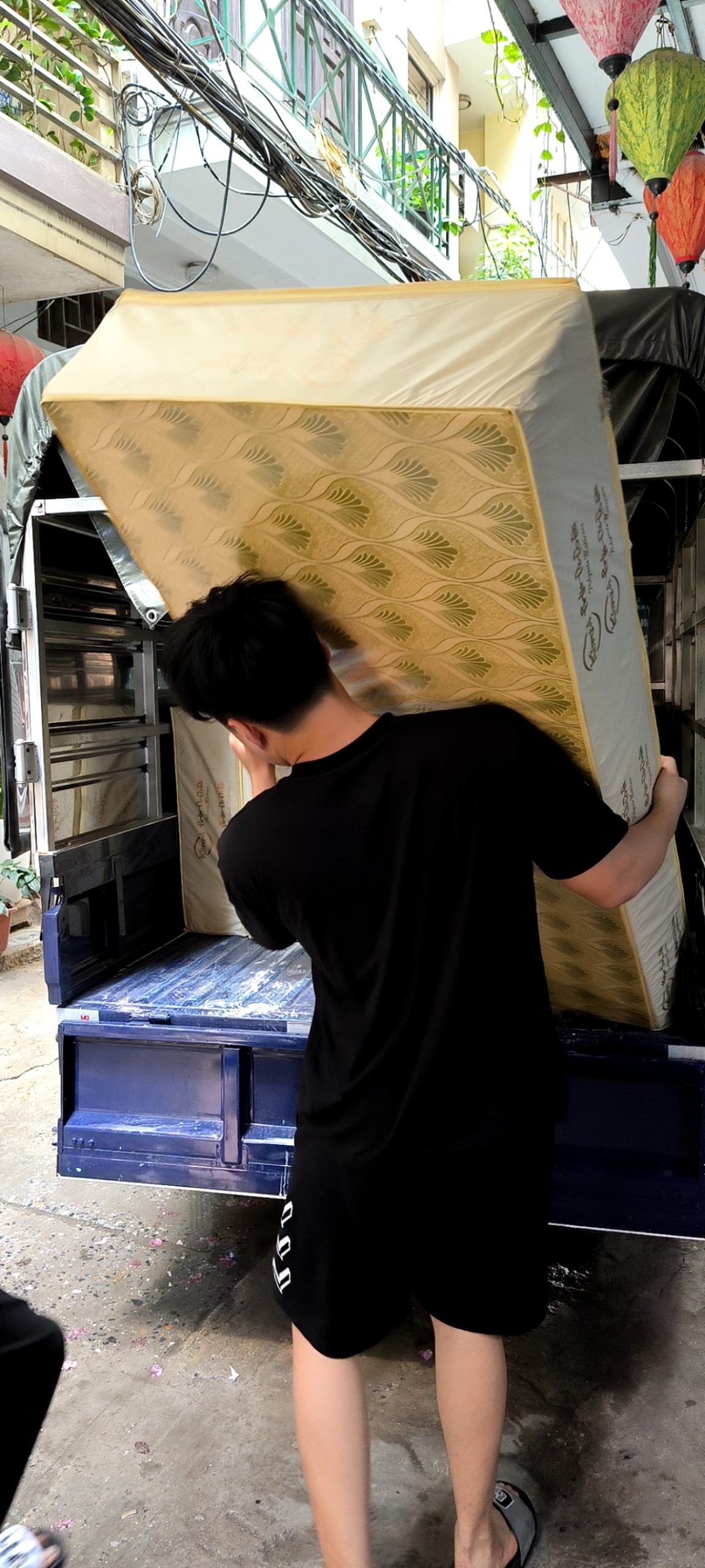 Đệm bông ép gấm vàng giá cực kỳ ưu đãi