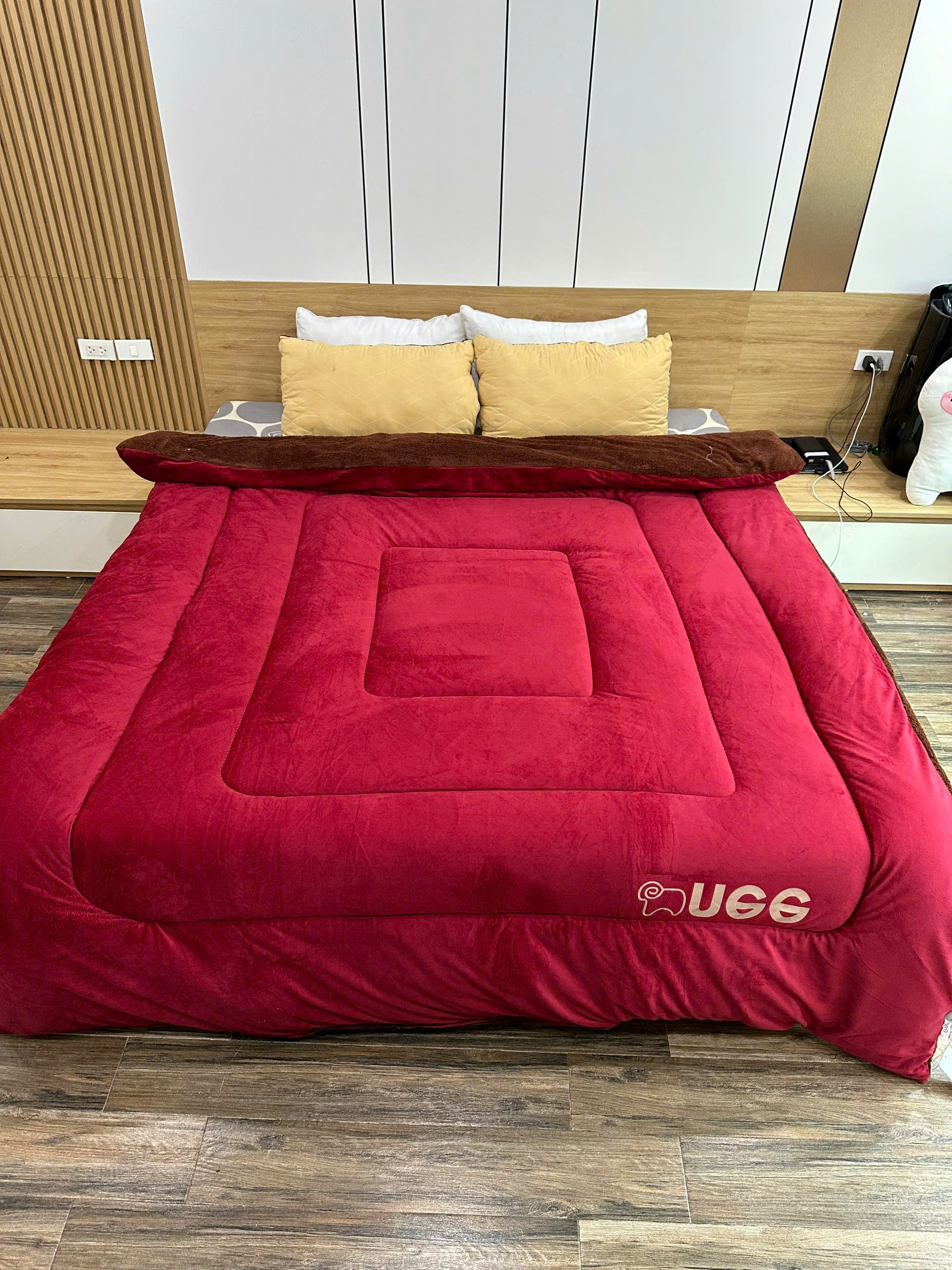 Chăn lông cừu UGG Siêu ấm