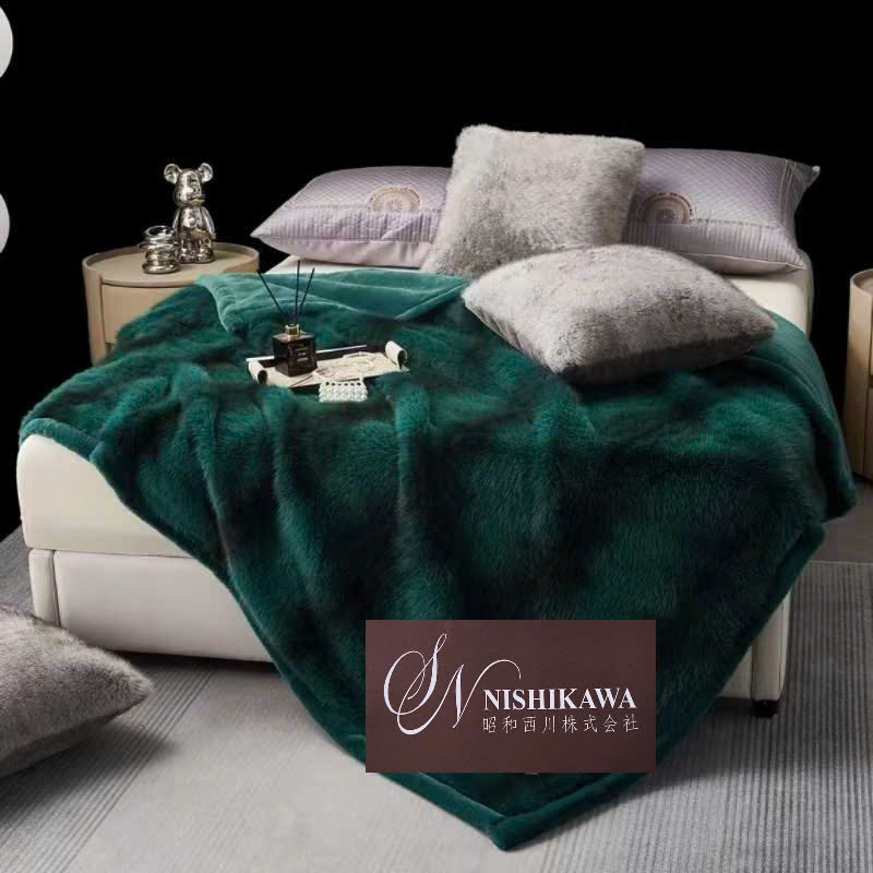 Chăn lông Rái Cá Siêu Cấp Hoàng Gia Nishikawa