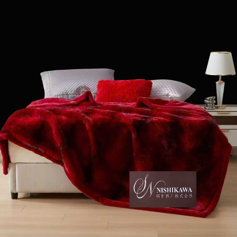 Chăn lông Rái Cá Siêu Cấp Hoàng Gia Nishikawa