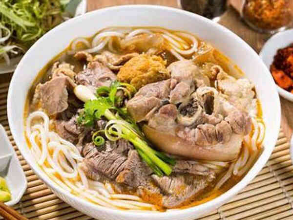 Bún bò - heo