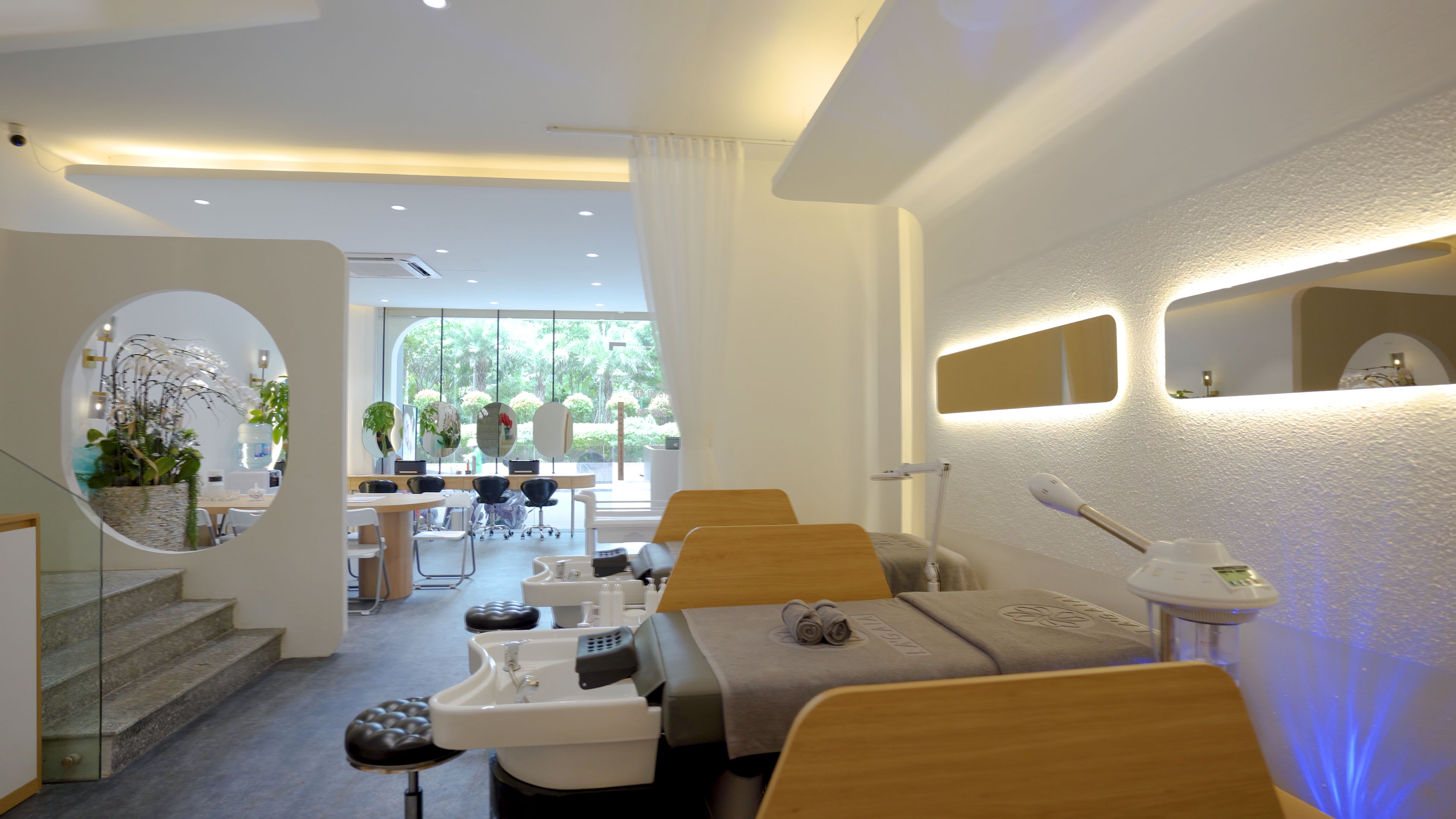 | HÌNH ẢNH THỰC TẾ | CHUỖI CHĂM SÓC SỨC KHỎE, LÀM ĐẸP THIẾT YẾU CHUẨN HÀN LA'GAIA NGUYỄN TUÂN - HÀ NỘI