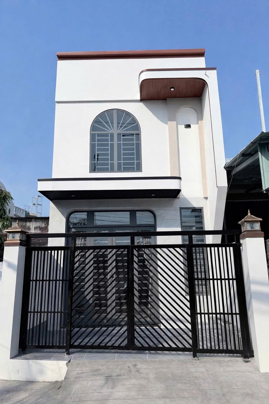 🏠 BÁN NHÀ 1 TRỆT 1 LỬNG HIỆN ĐẠI – VIEW RẠCH THOÁNG MÁT (GẦN CẦU ĐÔI, MỸ QUÝ)