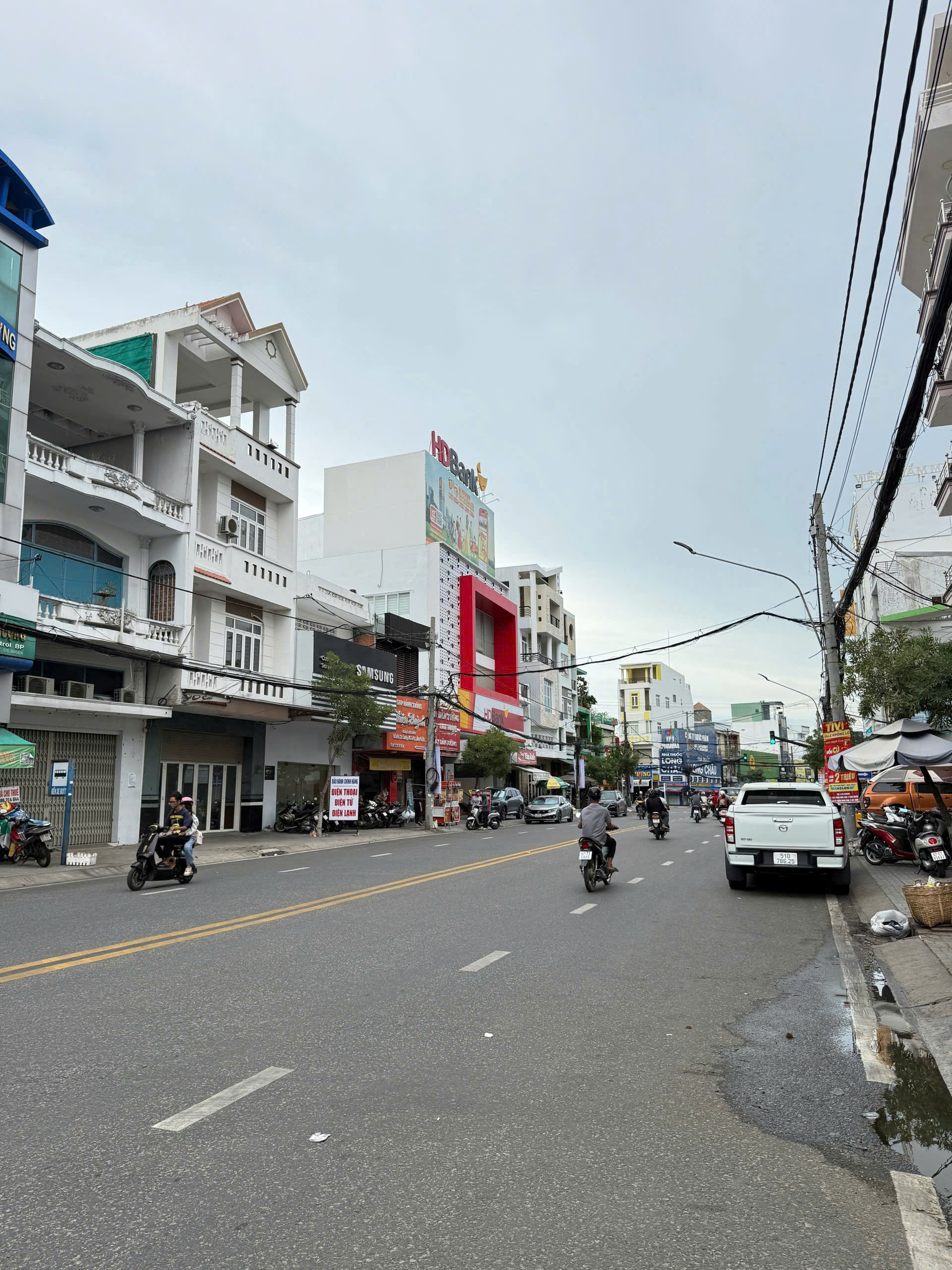 🏠 BÁN NHÀ 1 TRỆT 2 LẦU MẶT TIỀN LÝ THÁI TỔ – VỊ TRÍ ĐẮC ĐỊA, ĐANG CÓ DÒNG TIỀN