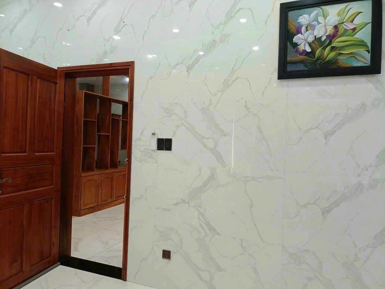 🏠 Bán Biệt Thự Mặt Tiền Đường Ỷ Lan - Khu Dân Cư Sao Mai Bình Khánh 3!