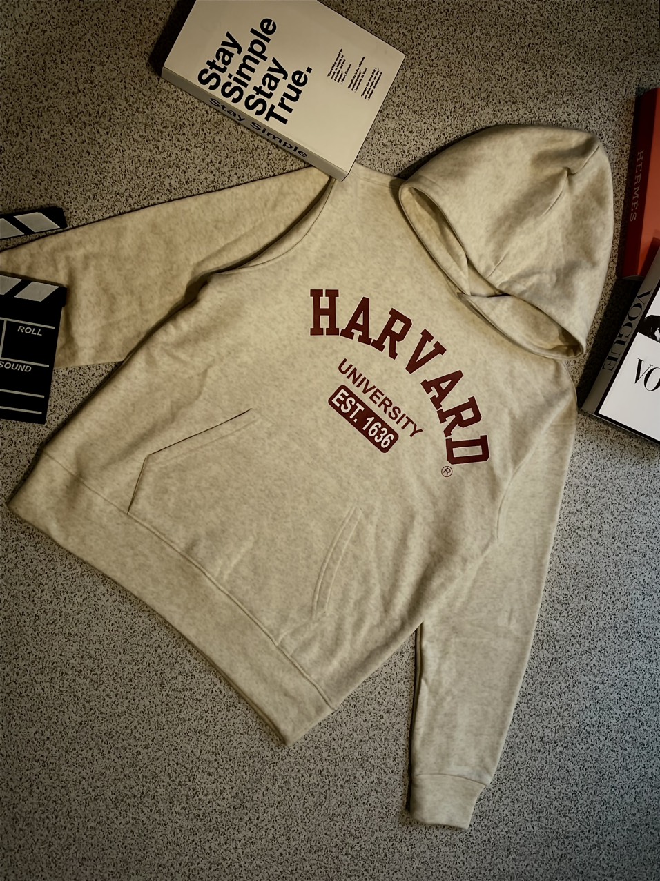 Áo Hoodie unisex form rộng có mũ chất bỉ bông - Be