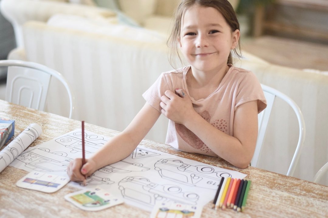 Cuộn tranh tô màu 3m theo chủ đề _Công chúa