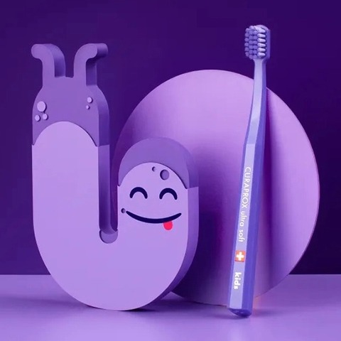 Bàn chải răng trẻ em Curaprox CS Kids 5500 Ultra Soft - Tím