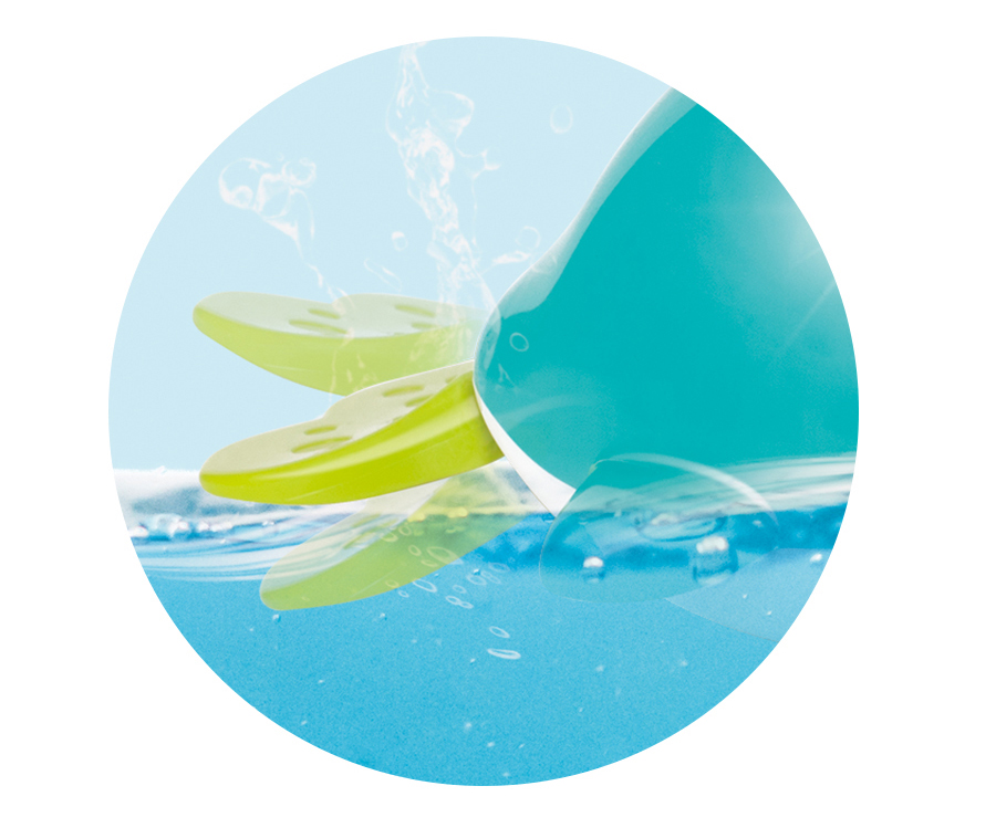 Đồ chơi Cá Voi bơi dưới nước, có đèn và phun nước