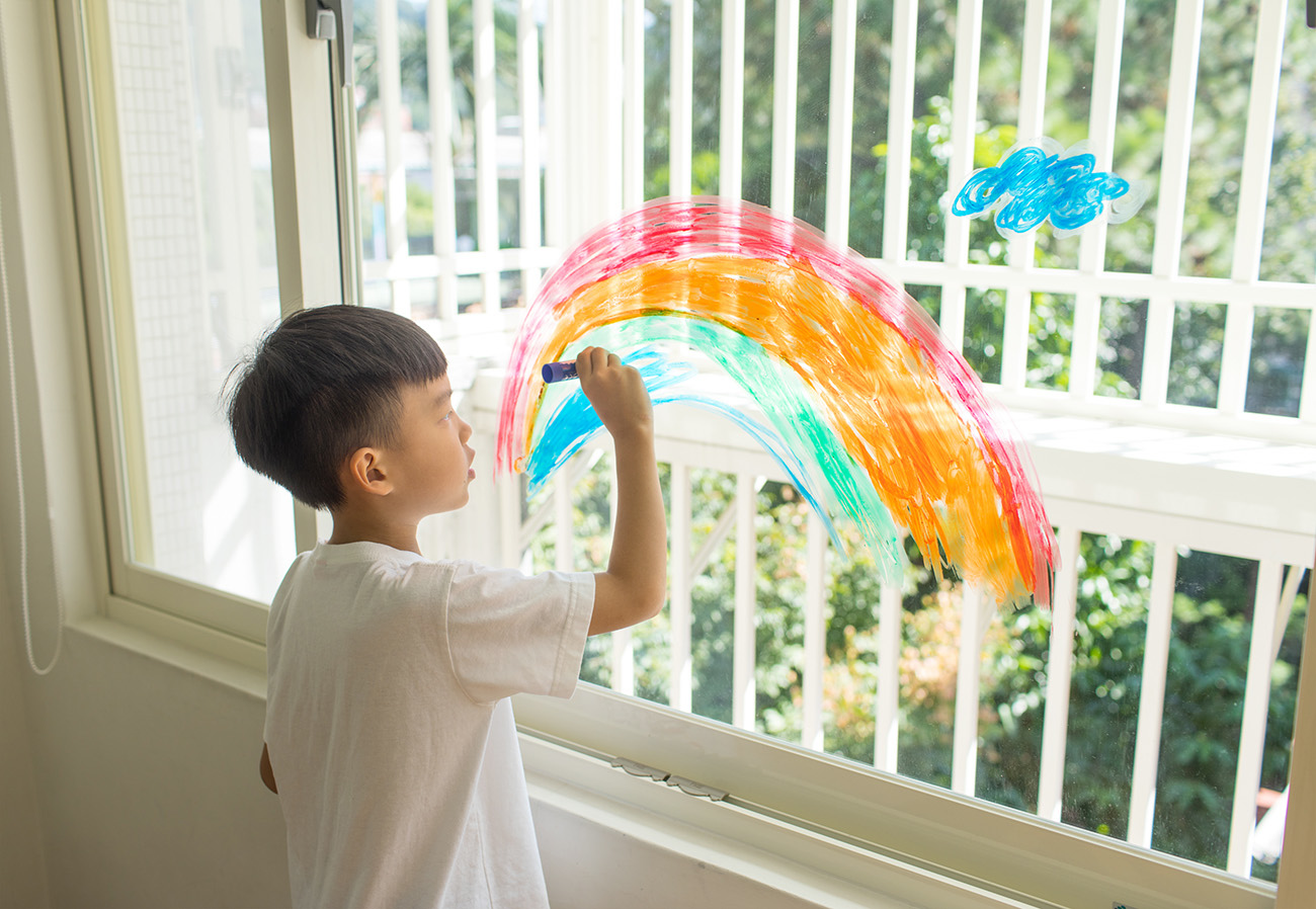 Bảng vẽ 2 in1 Little Brian (gồm bảng trắng, bảng đen và màu vẽ)