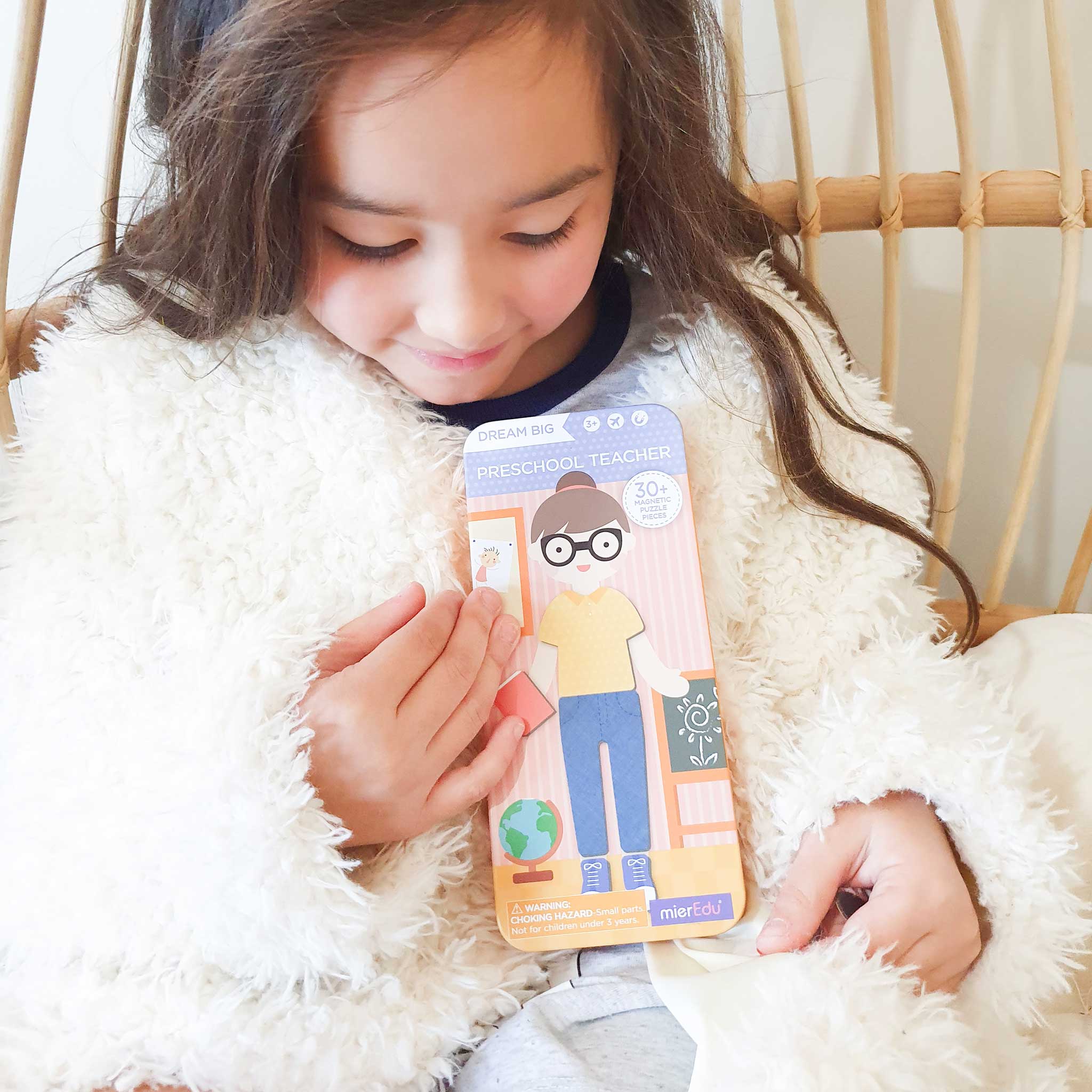 Hộp bút kèm mảnh ghép nam châm _ Giáo viên preschool