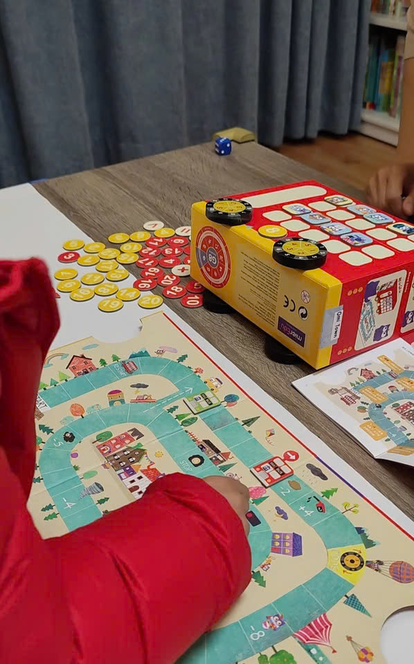 Bộ đồ chơi nam châm toán học tương tác _ Xe buýt toán học