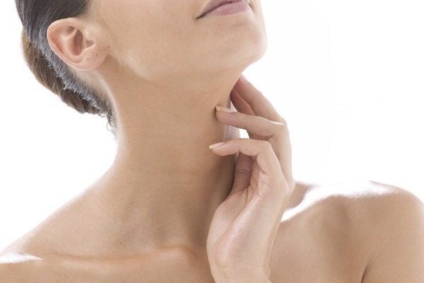 Cách để làm căng da mặt và da cổ