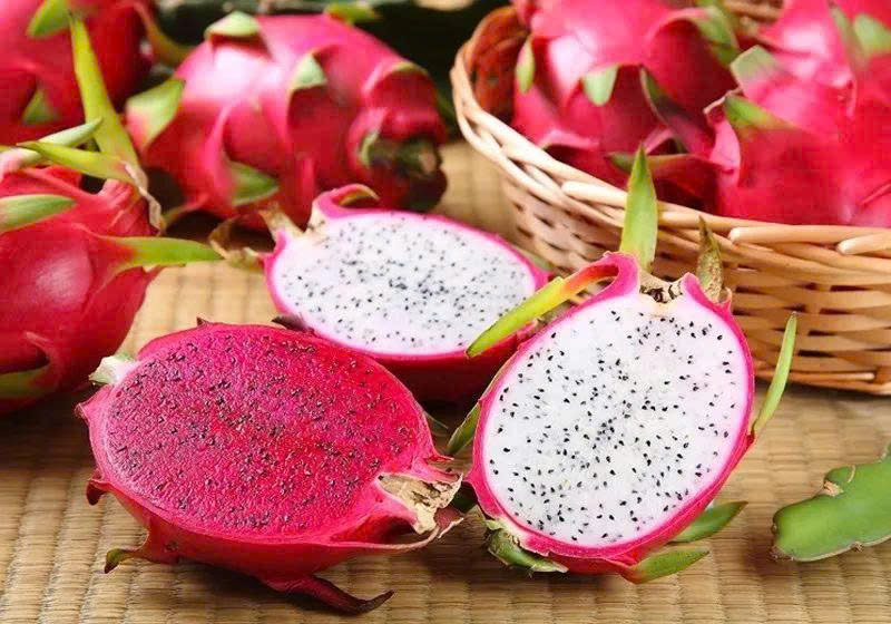 Thanh Long Ruột Đỏ Hay Thanh Long Ruột Trắng Nhiều Dinh Dưỡng Hơn?