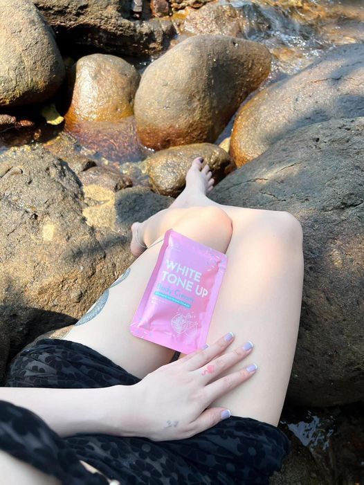 Kem Dưỡng Trắng Da Cao cấp Body Barbie Skin 150g + Body oil dưỡng ẩm chuyên sâu 50ml:Dưỡng trắng mịn