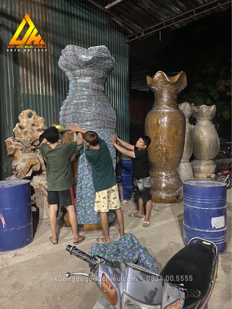 Lục Bình Nguyên Khối cao 3 mét(Thanh Hoá)