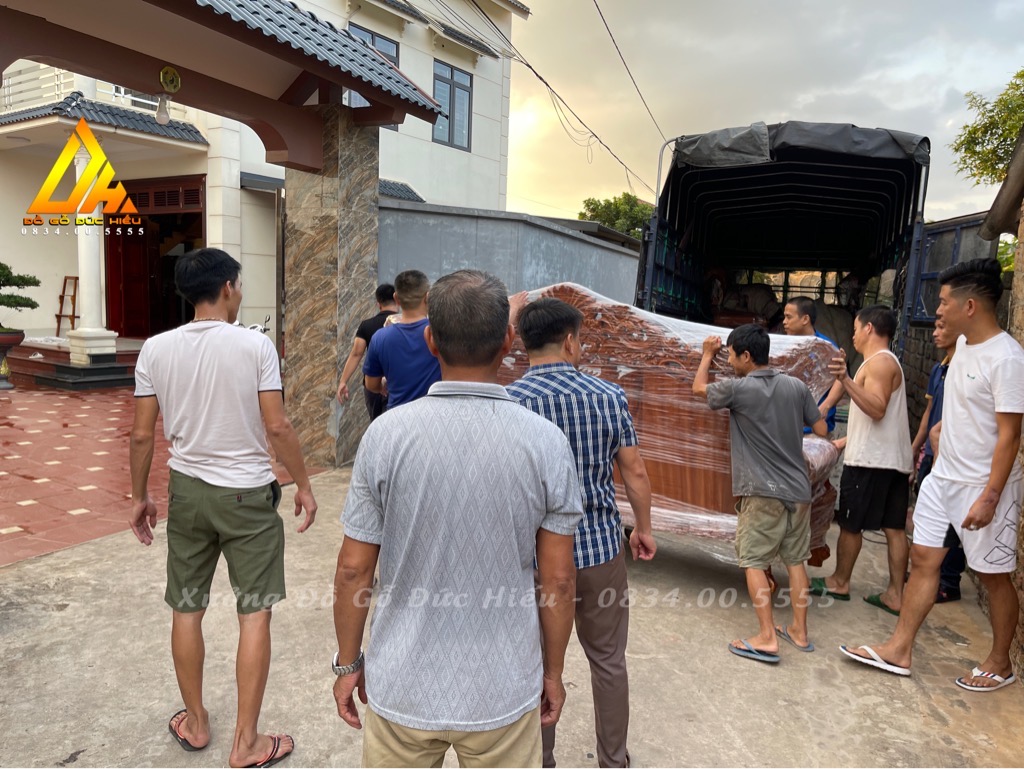 Bộ 6 món Luxury(Công ty Tài Chính tại Bắc Giang)
