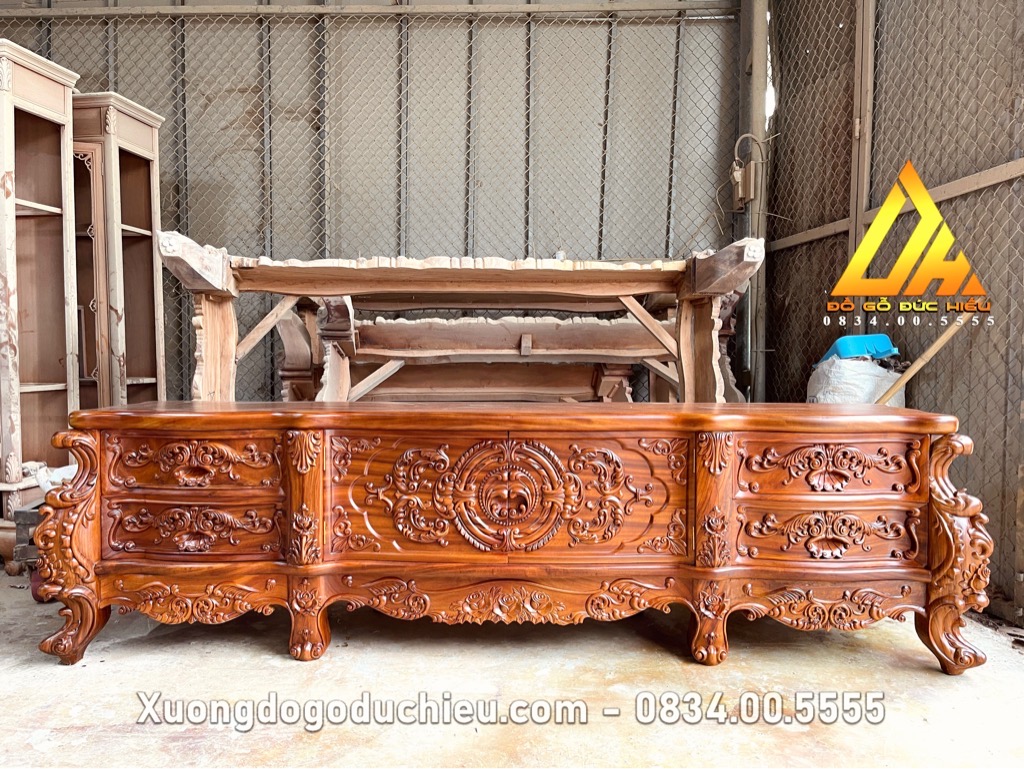 Combo Hoàng Gia + Kệ Tivi + Bàn Ăn