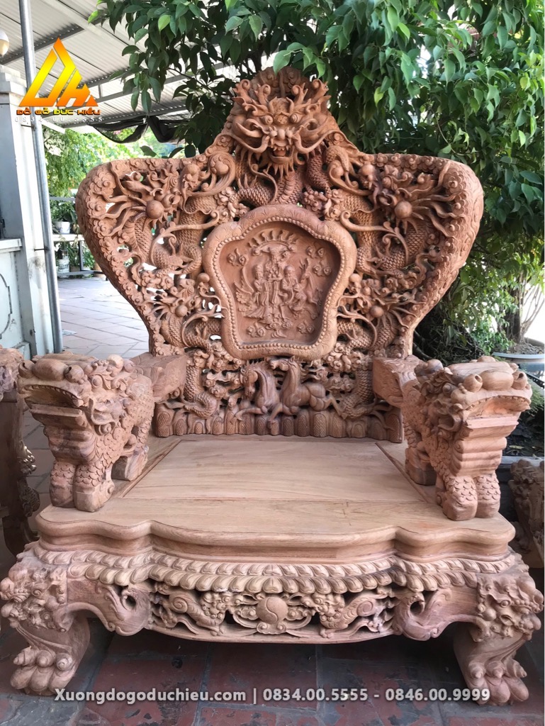 Siêu phẩm Cửu Long Bát Mã