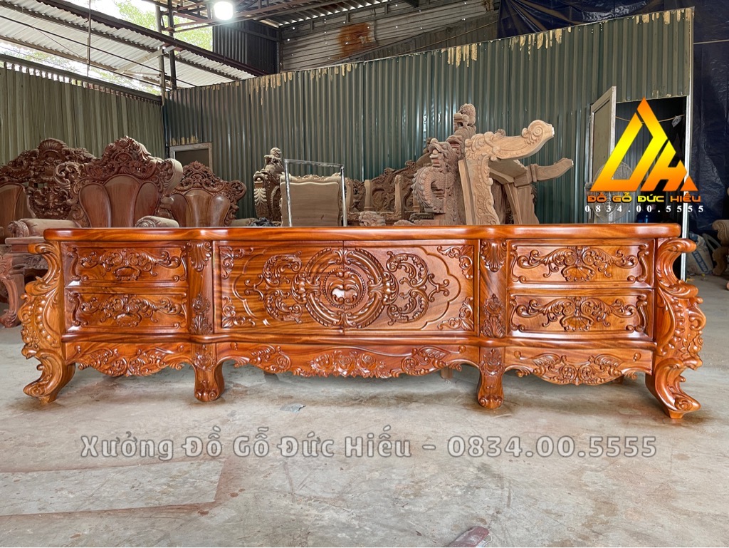 Kệ Tivi Hoàng Gia Luxury(Bán về Bắc Giang)