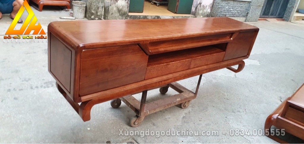 Combo Sofa Đùi Gà & Kệ tivi(Quảng Bình)