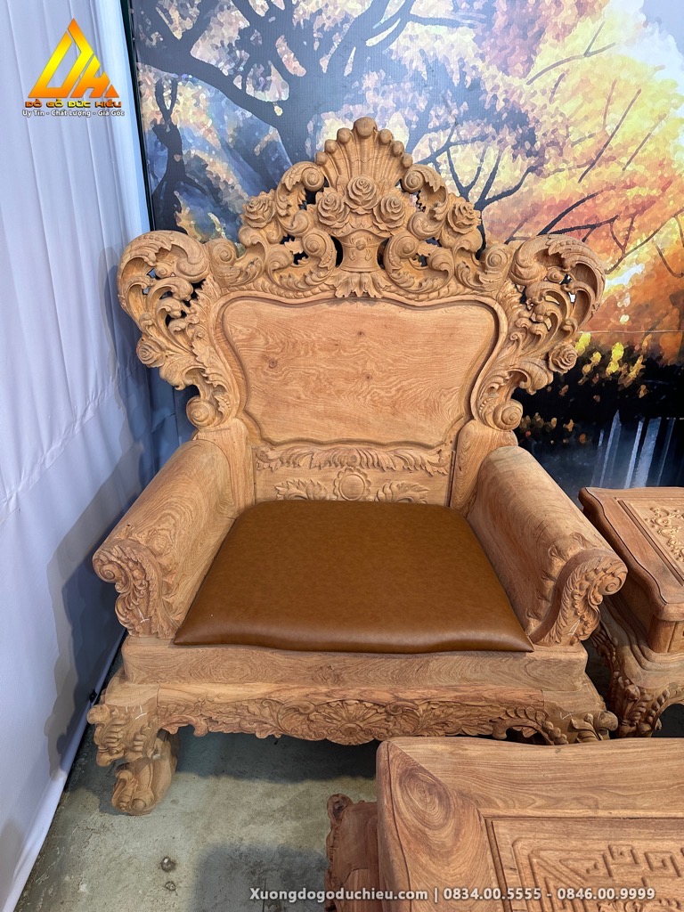 Hoàng Gia chân 16 (khuôn tranh dày 10cm)
