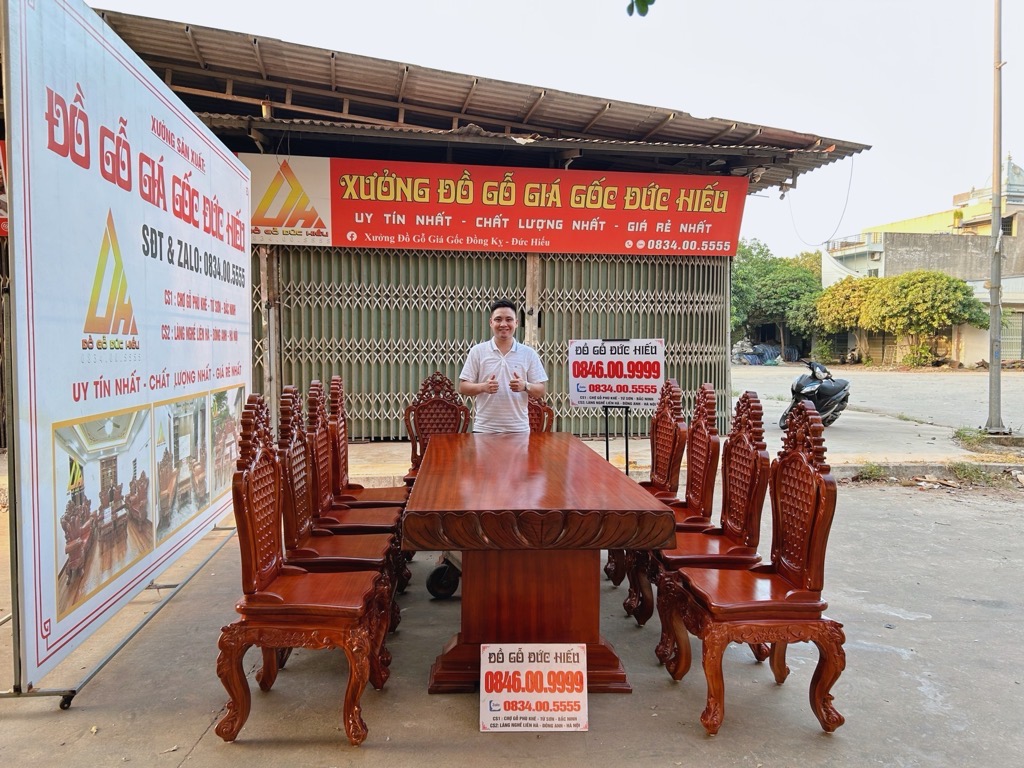 Bộ Bàn Ăn 10 Ghế Nguyên Khối(Bán Về Gia Lâm HN)