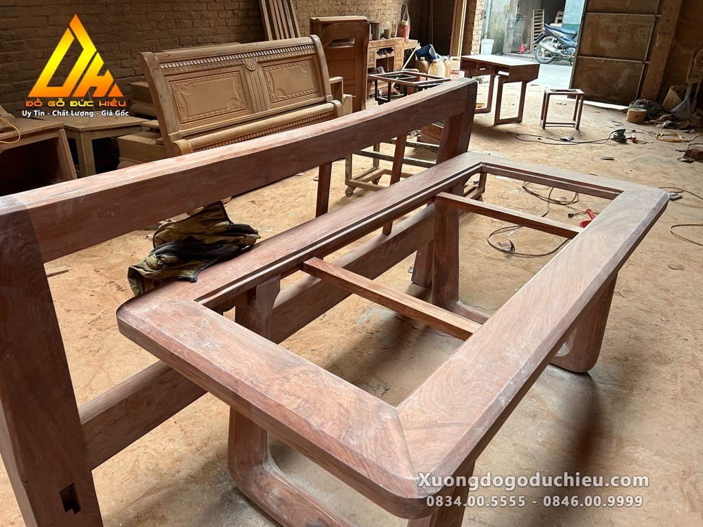 Mộc Bộ Bàn Ăn 8 Ghế(Hà Nội)