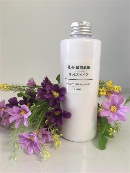 Sữa Dưỡng Muji Moisturising Milk Light 200Ml