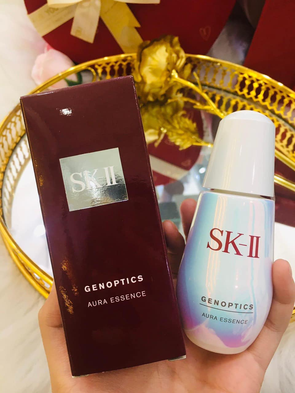 Serum Dưỡng Trắng Da Skii Genoptics Aura Essence 50Ml