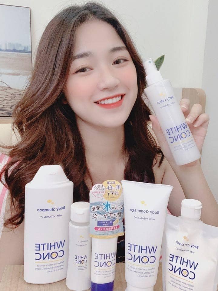 Xịt Khoáng White Conc Lotion 245Ml